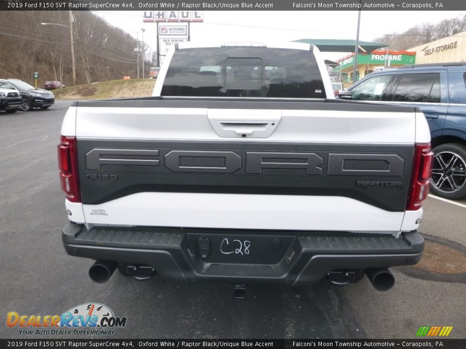 2019 Ford F150 SVT Raptor SuperCrew 4x4 Oxford White / Raptor Black/Unique Blue Accent Photo #4
