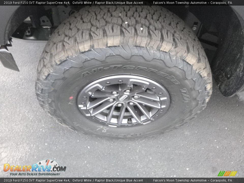 2019 Ford F150 SVT Raptor SuperCrew 4x4 Oxford White / Raptor Black/Unique Blue Accent Photo #7
