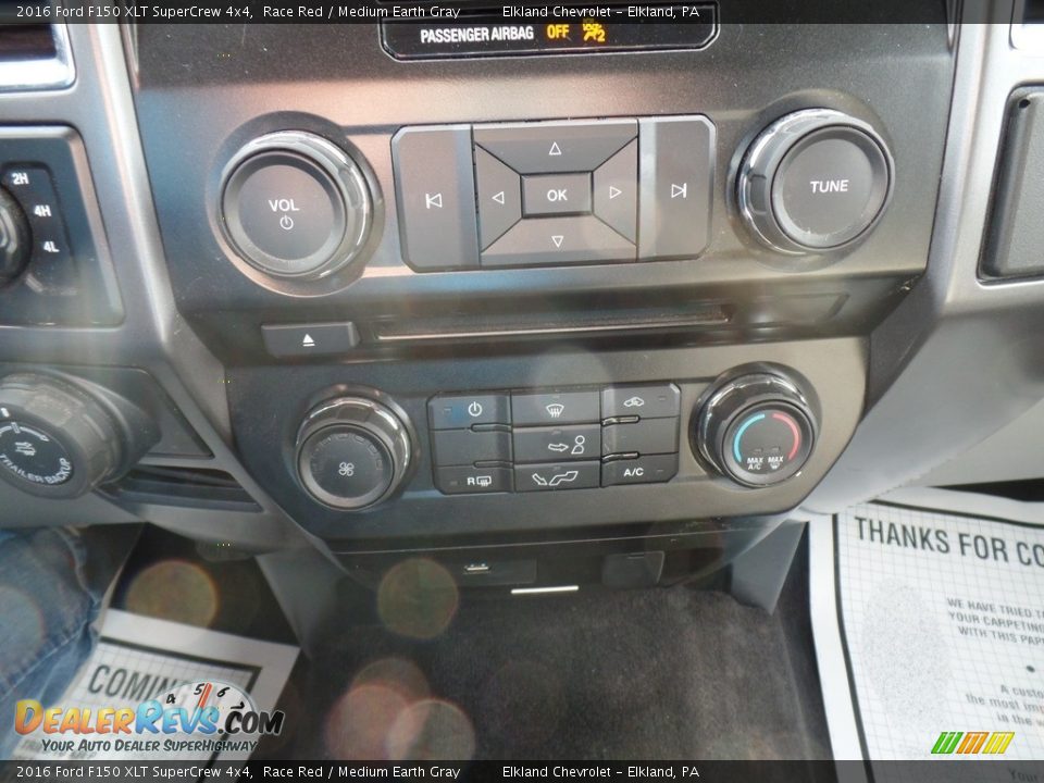 2016 Ford F150 XLT SuperCrew 4x4 Race Red / Medium Earth Gray Photo #27