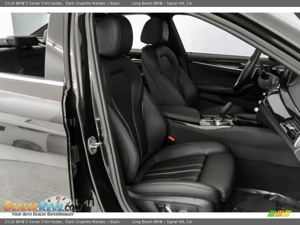 2018 BMW 5 Series 540i Sedan Dark Graphite Metallic / Black Photo #6
