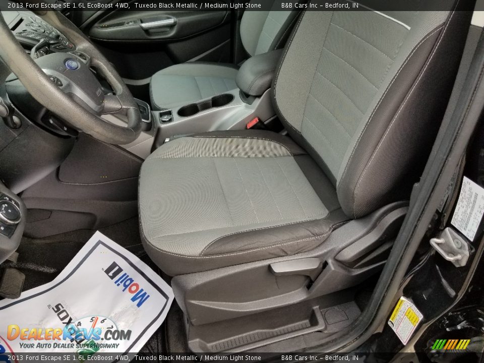 2013 Ford Escape SE 1.6L EcoBoost 4WD Tuxedo Black Metallic / Medium Light Stone Photo #12