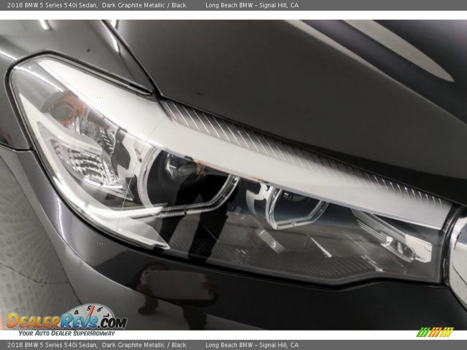2018 BMW 5 Series 540i Sedan Dark Graphite Metallic / Black Photo #30