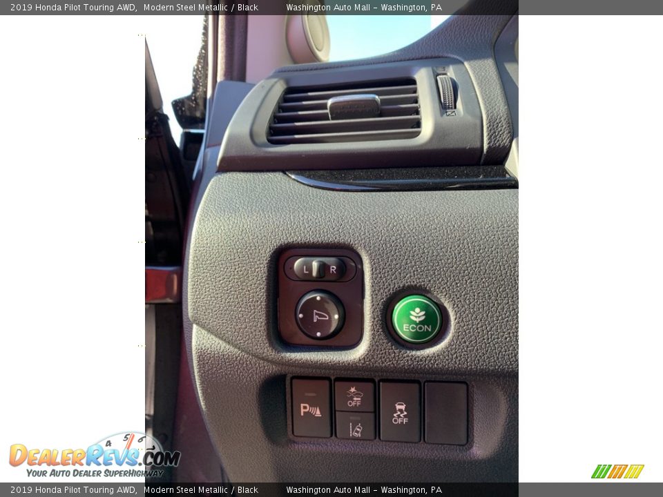 2019 Honda Pilot Touring AWD Modern Steel Metallic / Black Photo #10