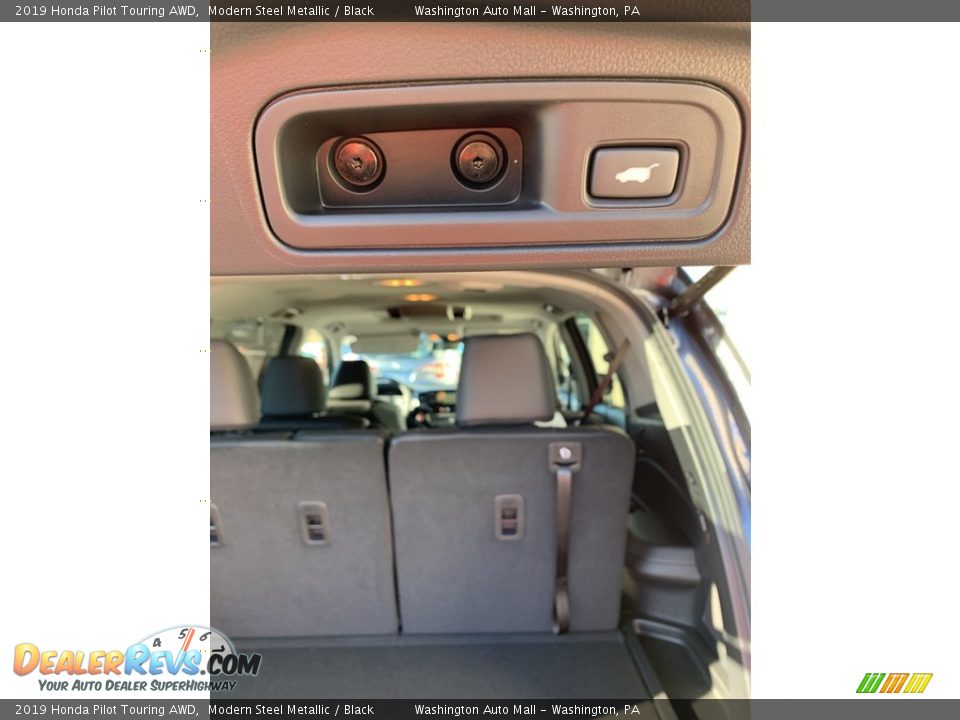 2019 Honda Pilot Touring AWD Modern Steel Metallic / Black Photo #24