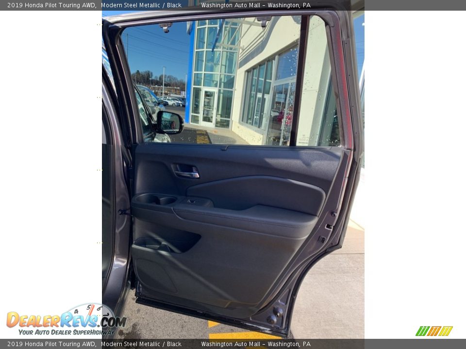2019 Honda Pilot Touring AWD Modern Steel Metallic / Black Photo #26