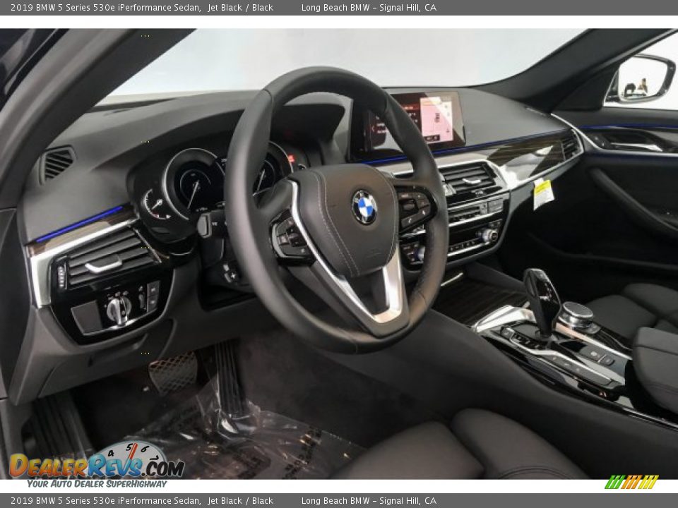 2019 BMW 5 Series 530e iPerformance Sedan Jet Black / Black Photo #4