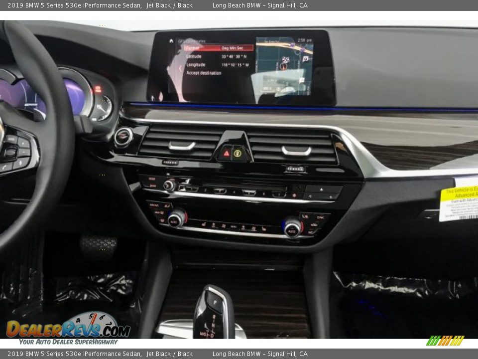 2019 BMW 5 Series 530e iPerformance Sedan Jet Black / Black Photo #6