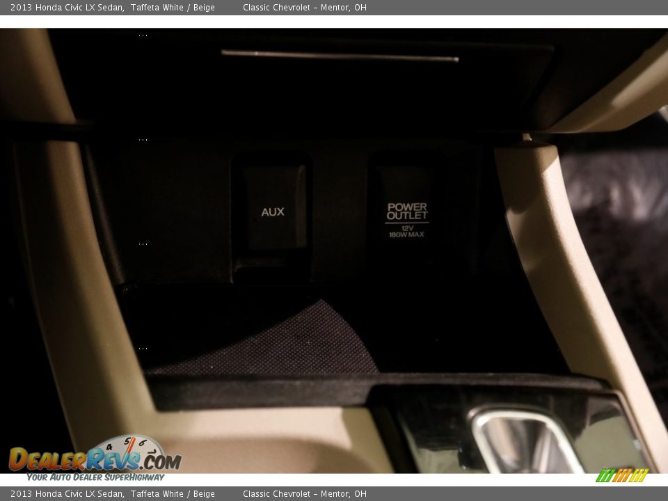 2013 Honda Civic LX Sedan Taffeta White / Beige Photo #14