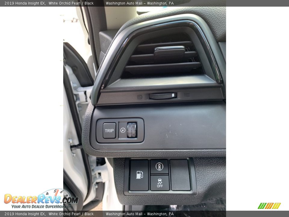 2019 Honda Insight EX White Orchid Pearl / Black Photo #10