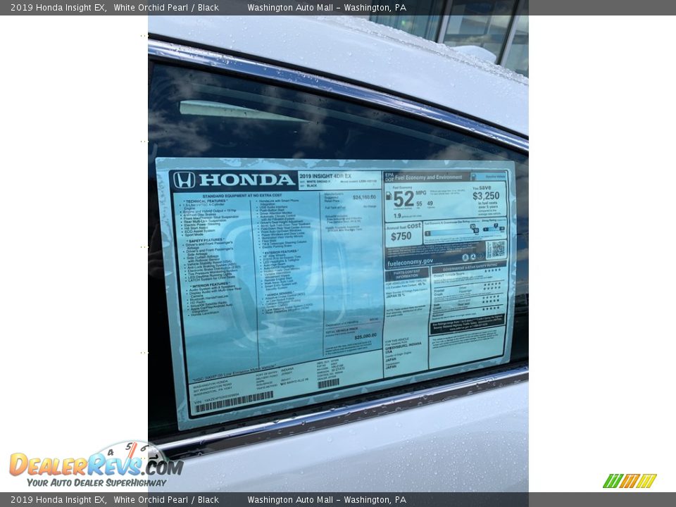 2019 Honda Insight EX White Orchid Pearl / Black Photo #15