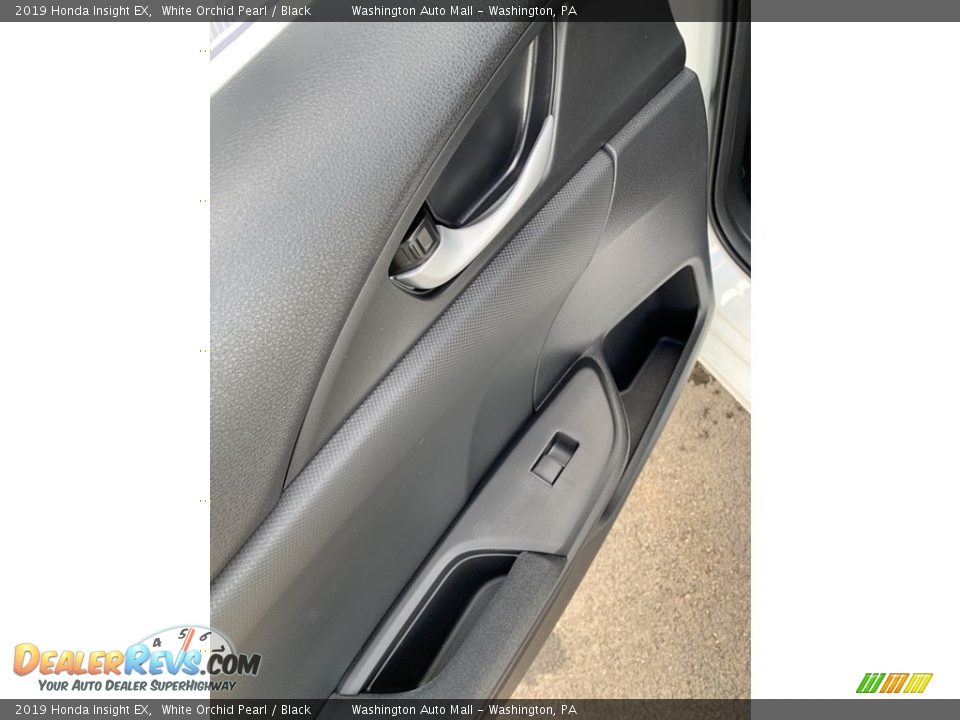 2019 Honda Insight EX White Orchid Pearl / Black Photo #17