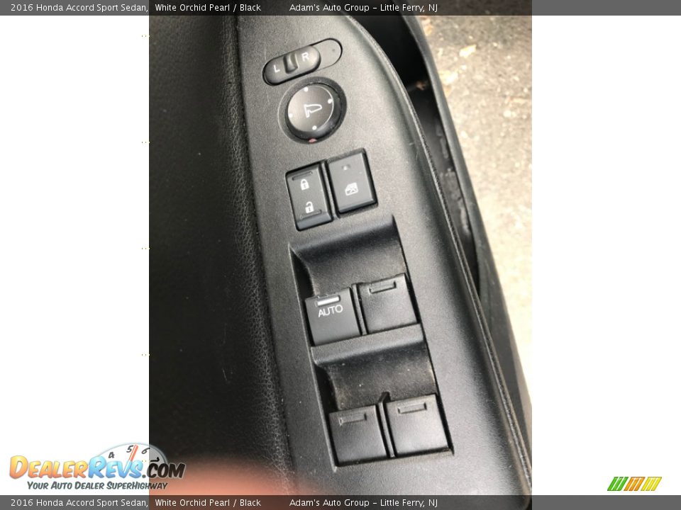 2016 Honda Accord Sport Sedan White Orchid Pearl / Black Photo #12