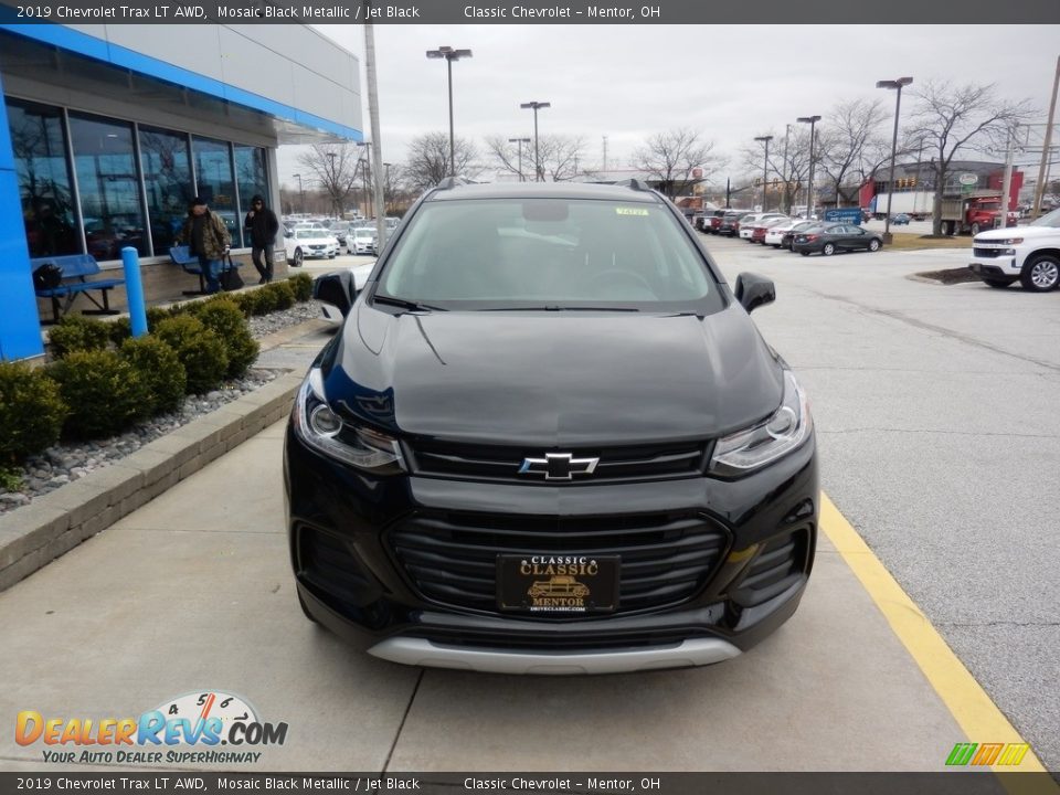 2019 Chevrolet Trax LT AWD Mosaic Black Metallic / Jet Black Photo #2