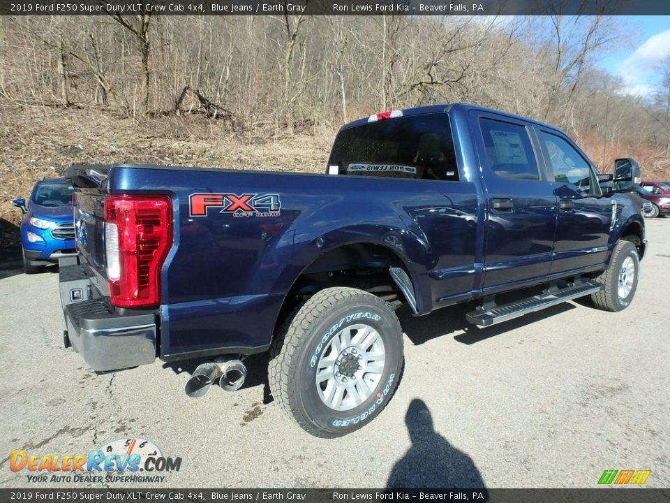 2019 Ford F250 Super Duty XLT Crew Cab 4x4 Blue Jeans / Earth Gray Photo #2