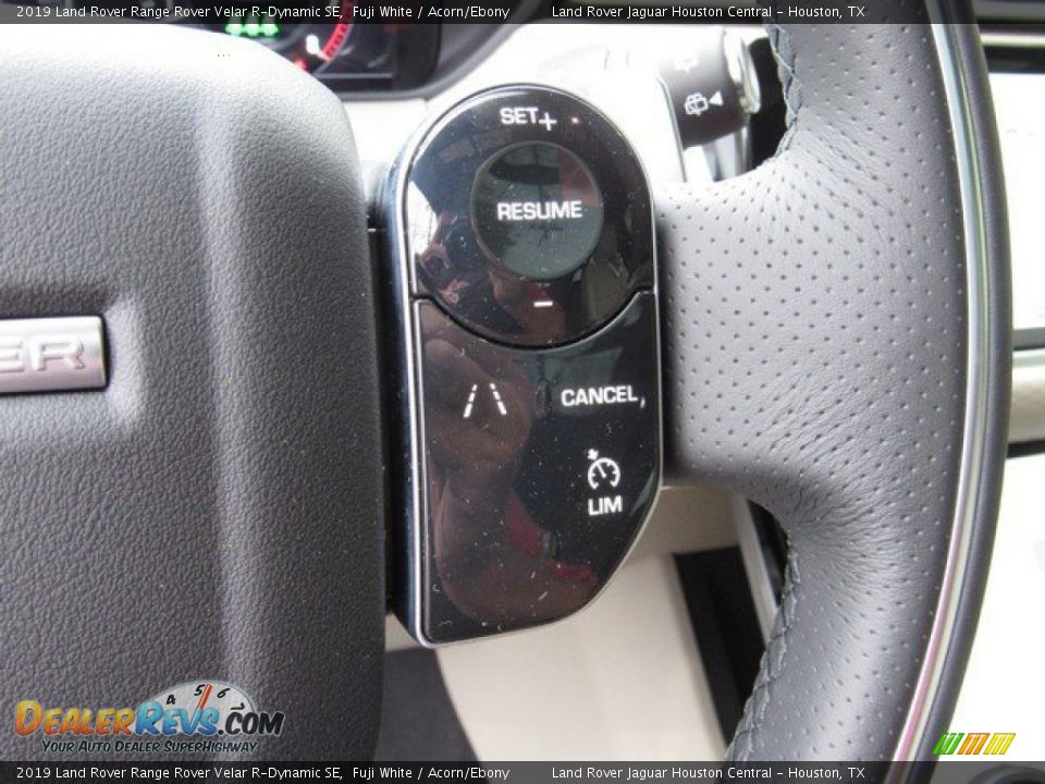 2019 Land Rover Range Rover Velar R-Dynamic SE Fuji White / Acorn/Ebony Photo #28
