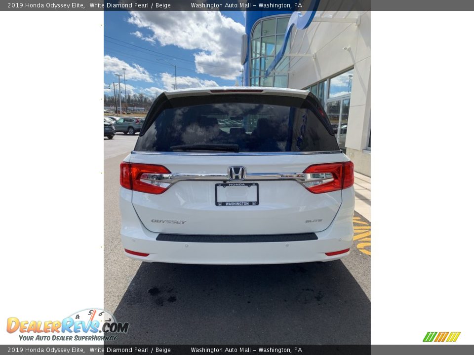2019 Honda Odyssey Elite White Diamond Pearl / Beige Photo #6