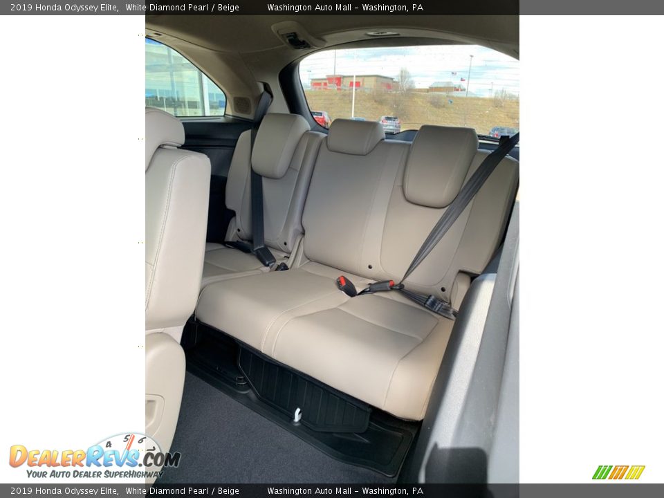 2019 Honda Odyssey Elite White Diamond Pearl / Beige Photo #20