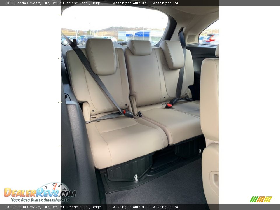 2019 Honda Odyssey Elite White Diamond Pearl / Beige Photo #29