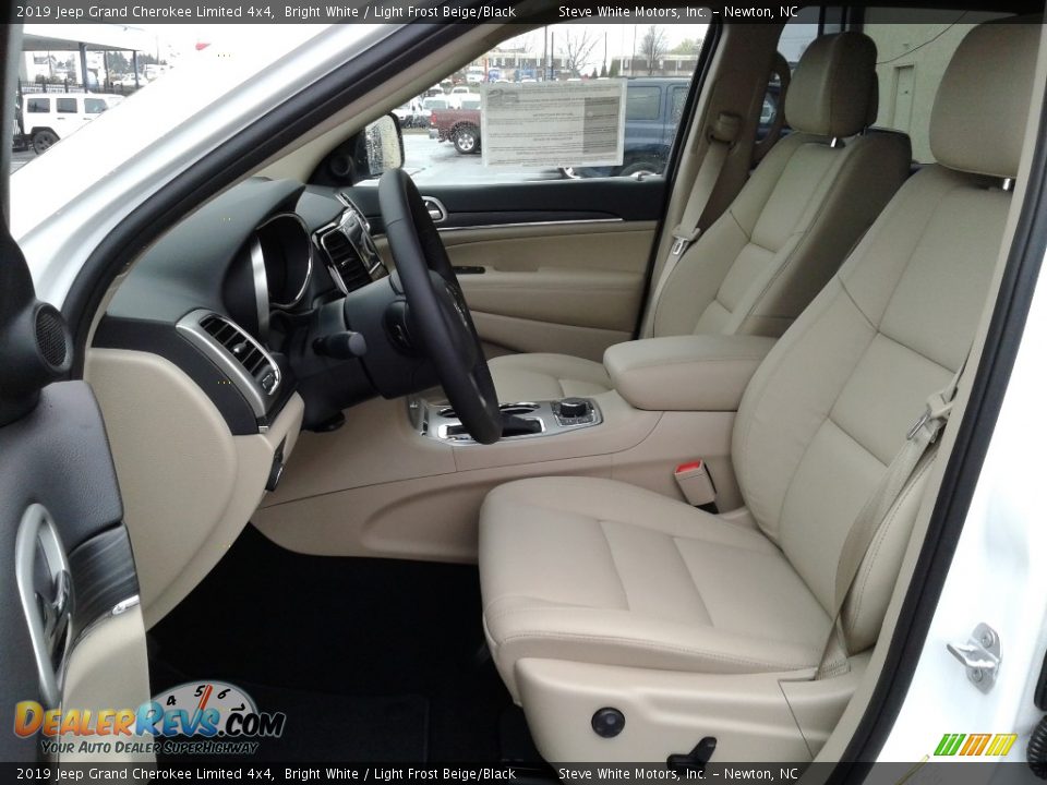 2019 Jeep Grand Cherokee Limited 4x4 Bright White / Light Frost Beige/Black Photo #10