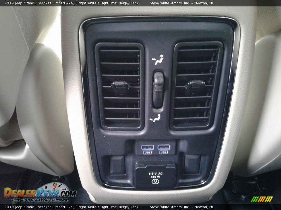 2019 Jeep Grand Cherokee Limited 4x4 Bright White / Light Frost Beige/Black Photo #14