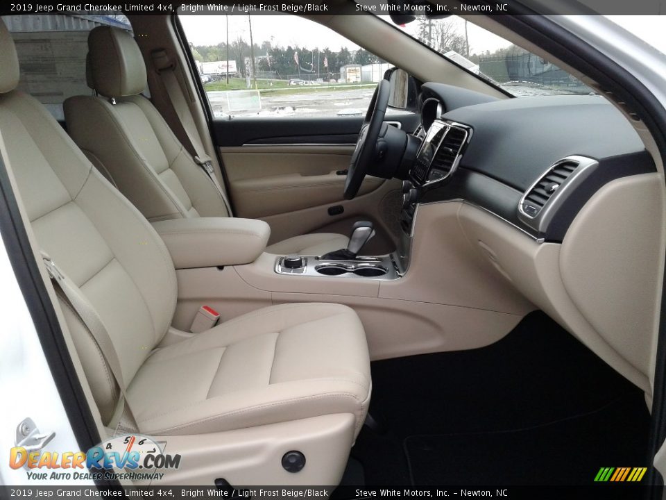 2019 Jeep Grand Cherokee Limited 4x4 Bright White / Light Frost Beige/Black Photo #16