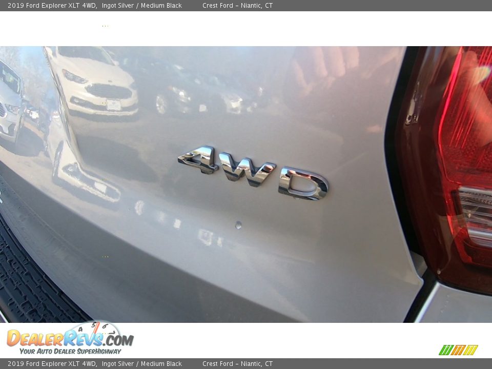 2019 Ford Explorer XLT 4WD Ingot Silver / Medium Black Photo #9
