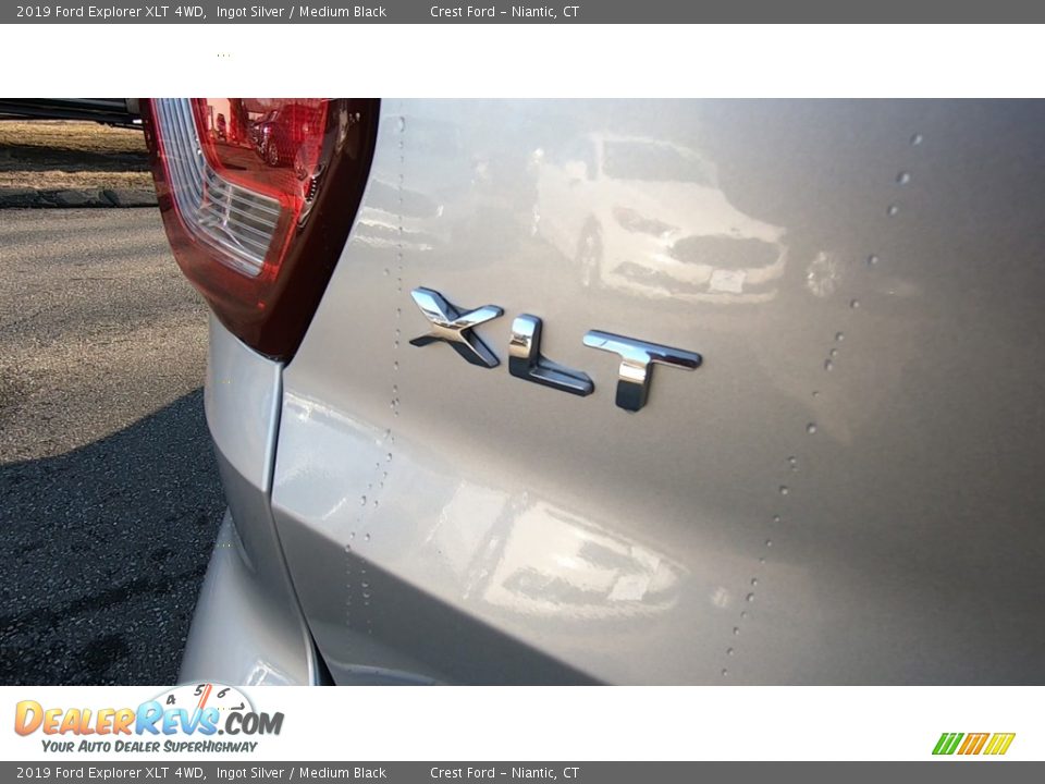2019 Ford Explorer XLT 4WD Ingot Silver / Medium Black Photo #10