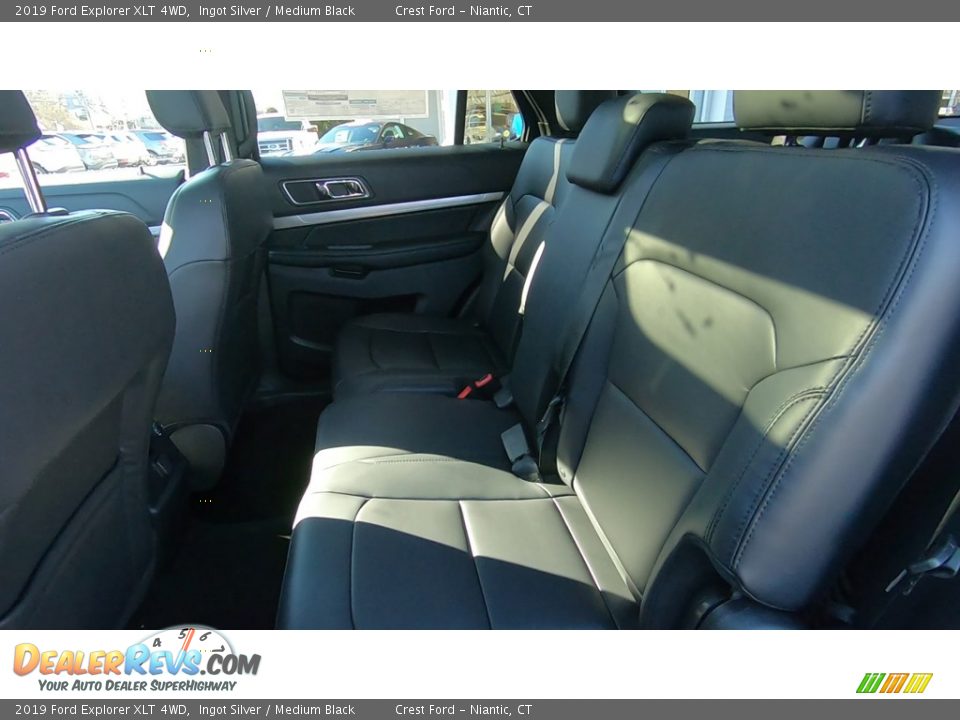 2019 Ford Explorer XLT 4WD Ingot Silver / Medium Black Photo #19