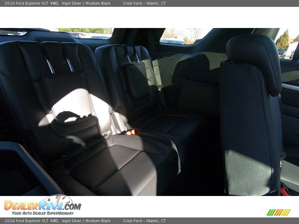2019 Ford Explorer XLT 4WD Ingot Silver / Medium Black Photo #25