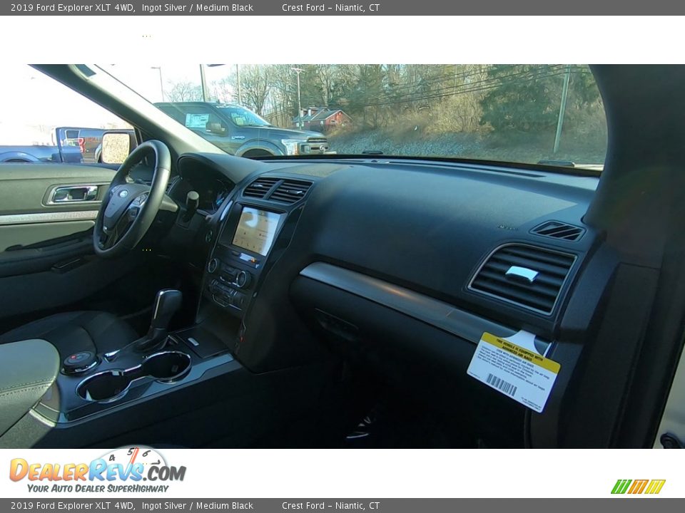 2019 Ford Explorer XLT 4WD Ingot Silver / Medium Black Photo #27