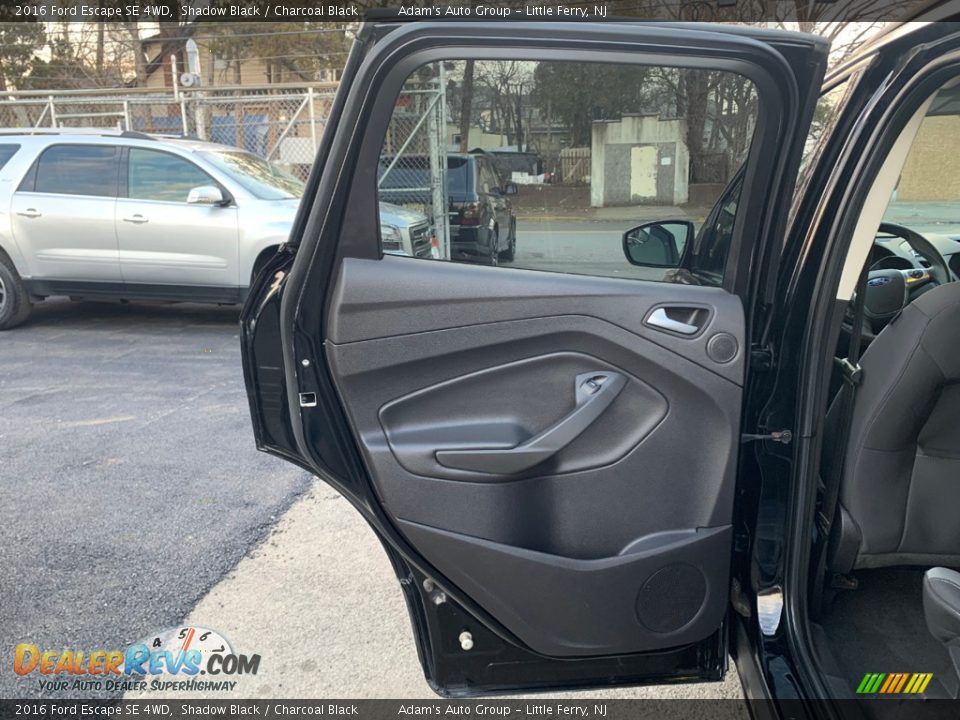 2016 Ford Escape SE 4WD Shadow Black / Charcoal Black Photo #26