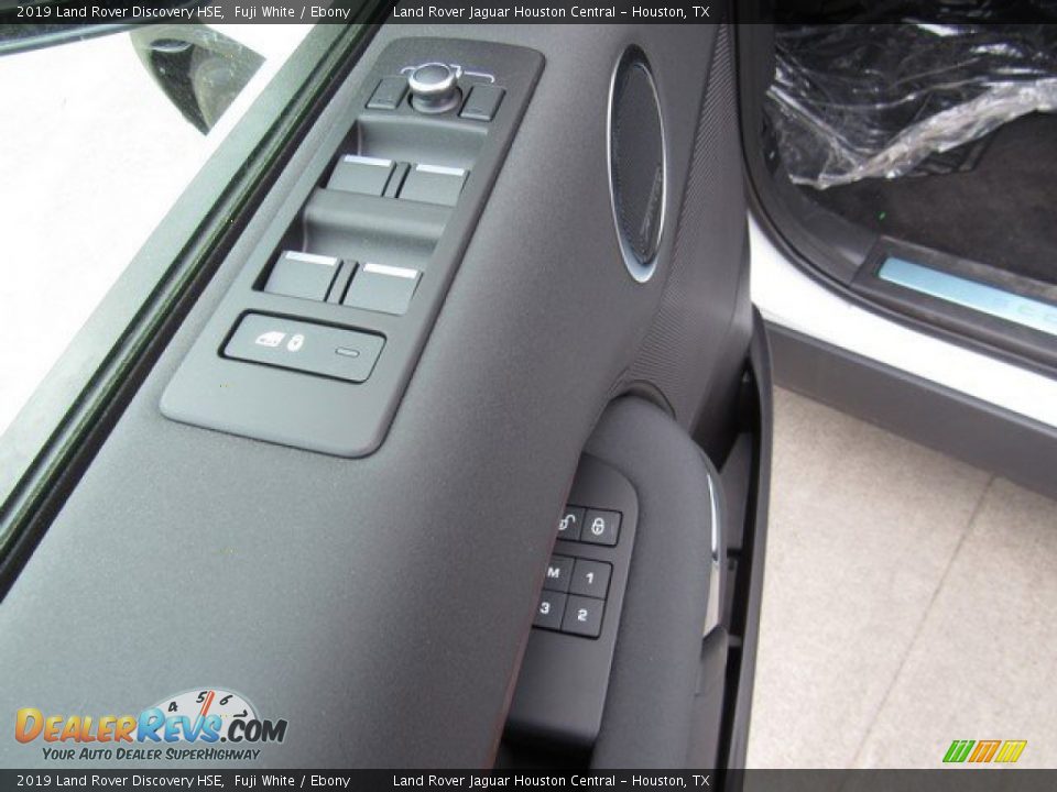 2019 Land Rover Discovery HSE Fuji White / Ebony Photo #24