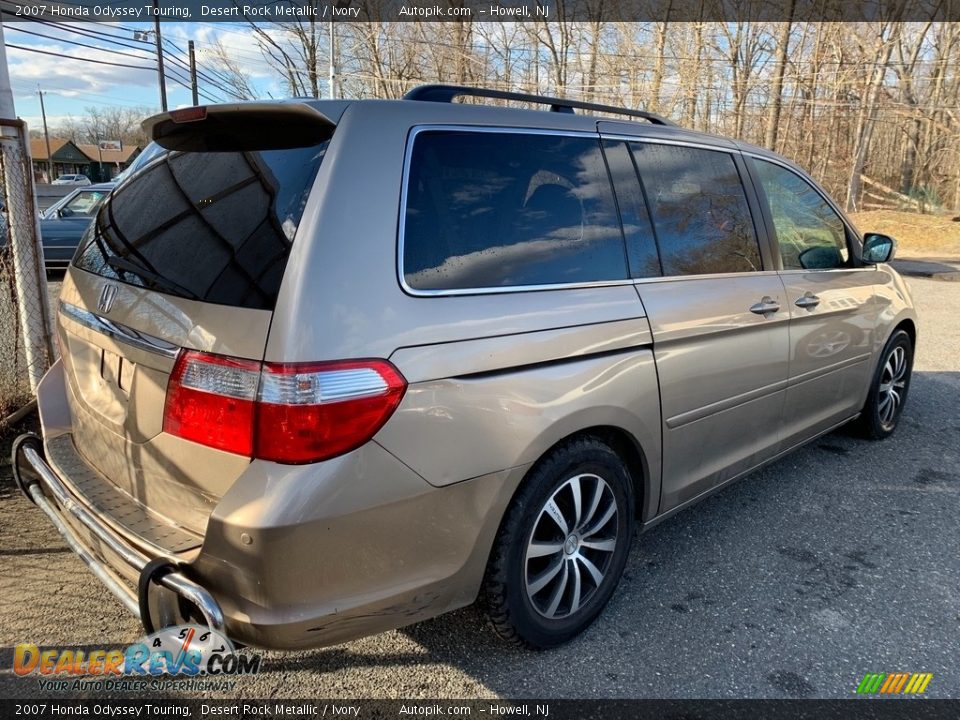 2007 Honda Odyssey Touring Desert Rock Metallic / Ivory Photo #7