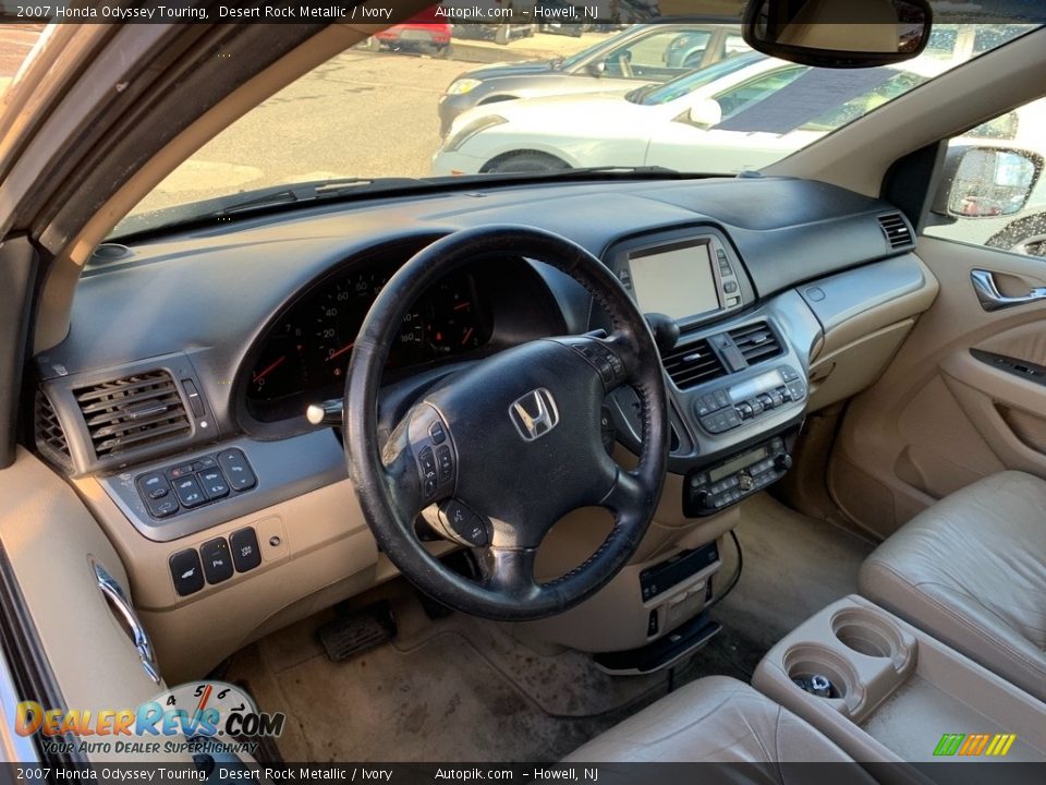 2007 Honda Odyssey Touring Desert Rock Metallic / Ivory Photo #14