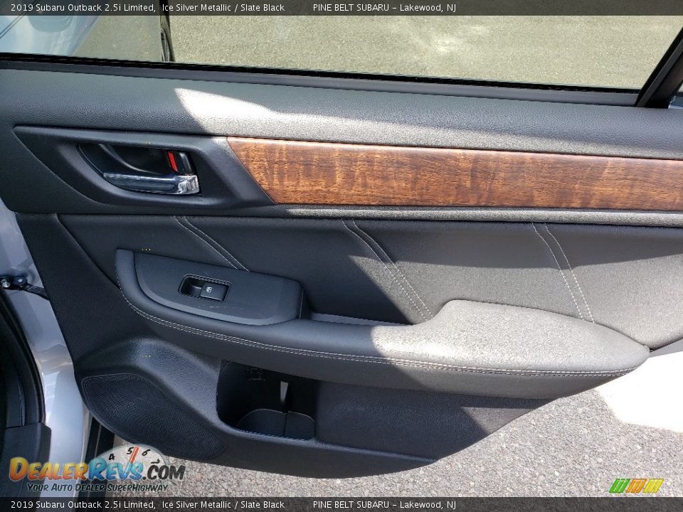 2019 Subaru Outback 2.5i Limited Ice Silver Metallic / Slate Black Photo #13