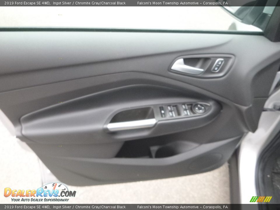 2019 Ford Escape SE 4WD Ingot Silver / Chromite Gray/Charcoal Black Photo #10