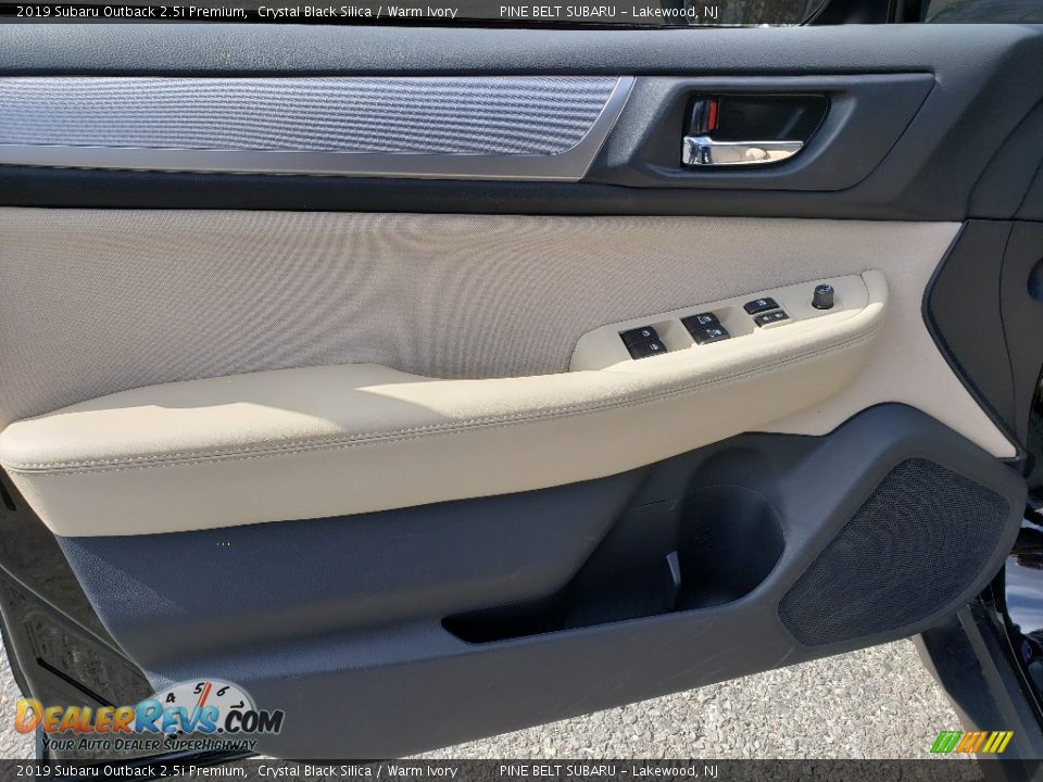 2019 Subaru Outback 2.5i Premium Crystal Black Silica / Warm Ivory Photo #25