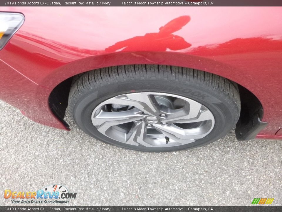 2019 Honda Accord EX-L Sedan Radiant Red Metallic / Ivory Photo #7