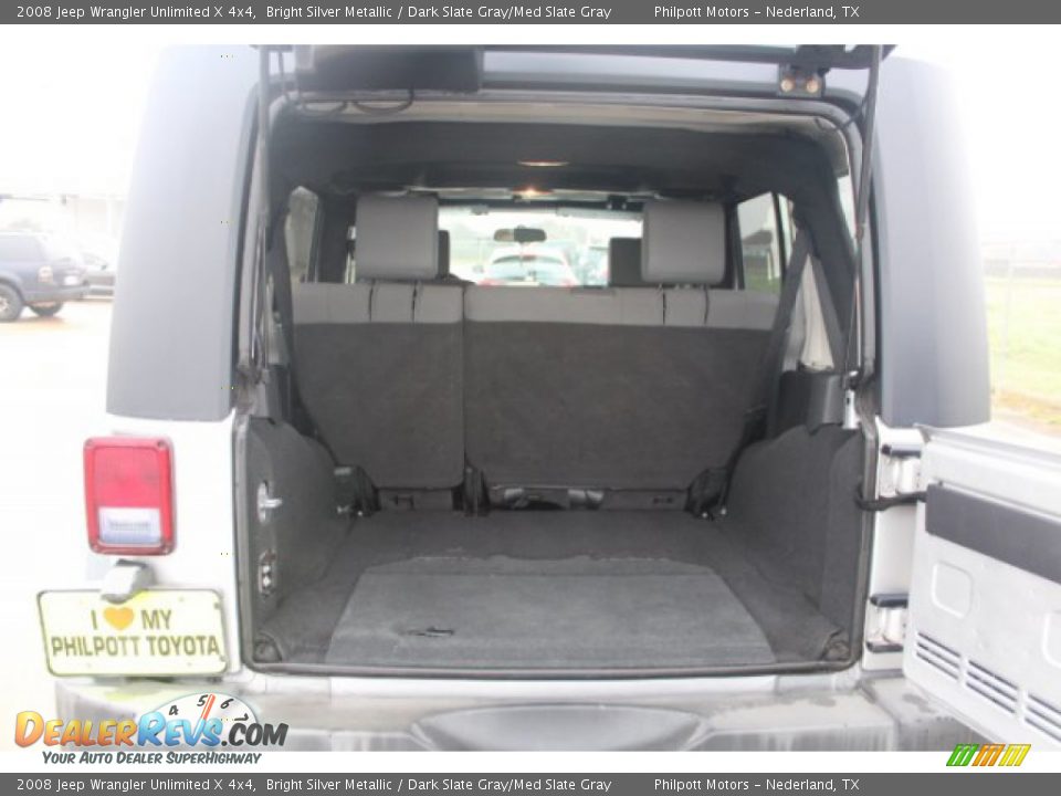 2008 Jeep Wrangler Unlimited X 4x4 Bright Silver Metallic / Dark Slate Gray/Med Slate Gray Photo #18