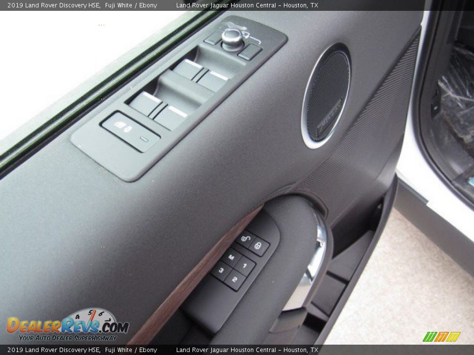 2019 Land Rover Discovery HSE Fuji White / Ebony Photo #24