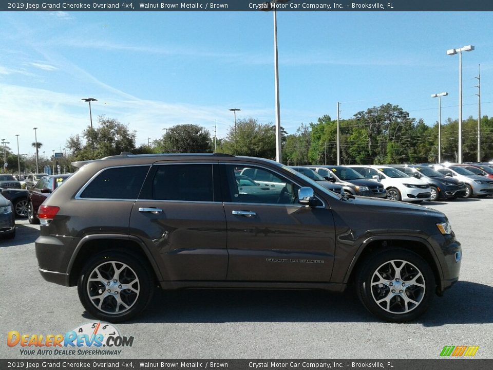 2019 Jeep Grand Cherokee Overland 4x4 Walnut Brown Metallic / Brown Photo #6
