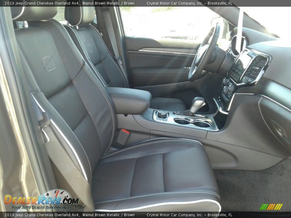 2019 Jeep Grand Cherokee Overland 4x4 Walnut Brown Metallic / Brown Photo #12