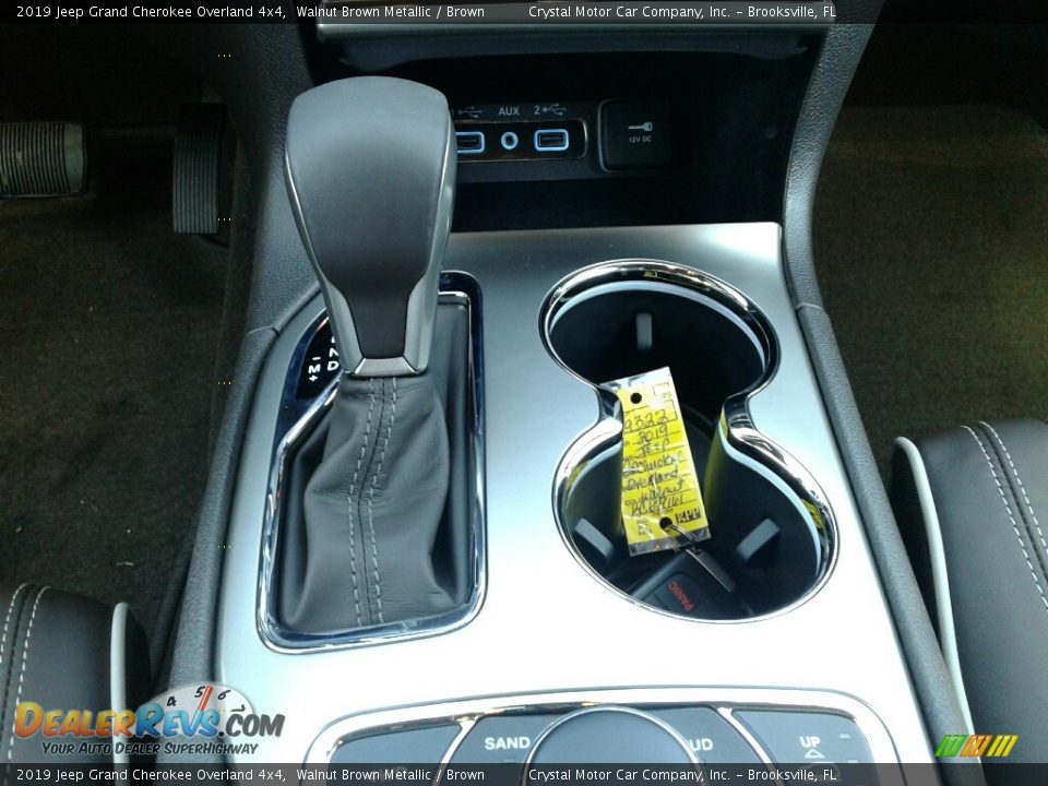 2019 Jeep Grand Cherokee Overland 4x4 Walnut Brown Metallic / Brown Photo #16