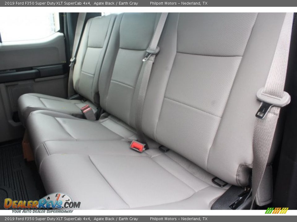 2019 Ford F350 Super Duty XLT SuperCab 4x4 Agate Black / Earth Gray Photo #17