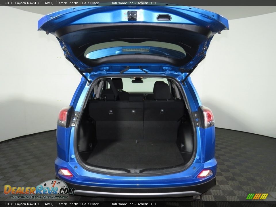 2018 Toyota RAV4 XLE AWD Electric Storm Blue / Black Photo #7