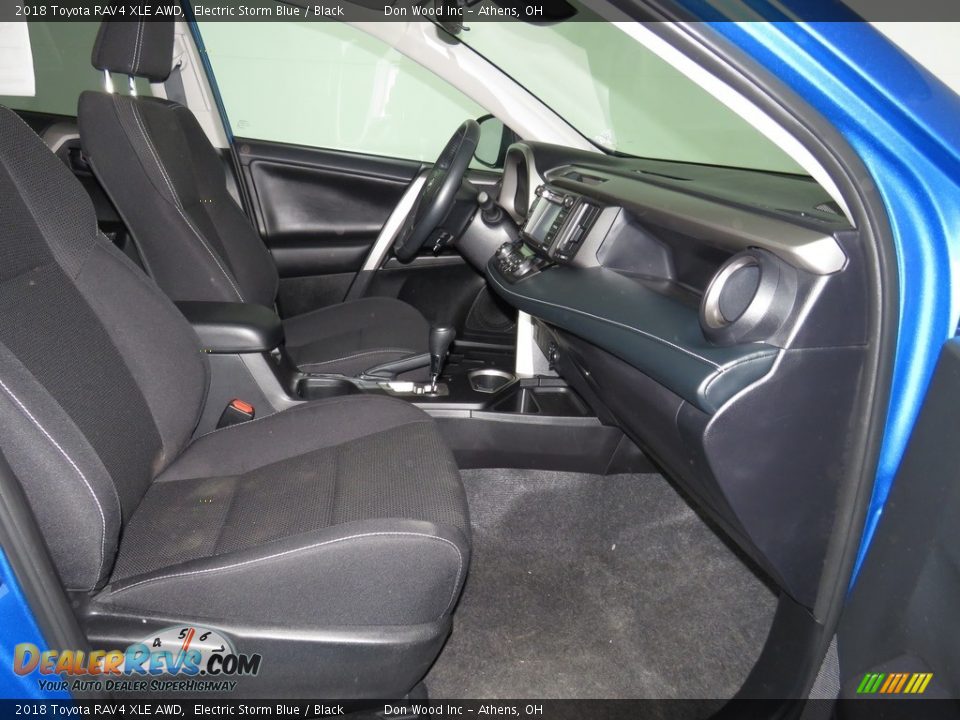2018 Toyota RAV4 XLE AWD Electric Storm Blue / Black Photo #14