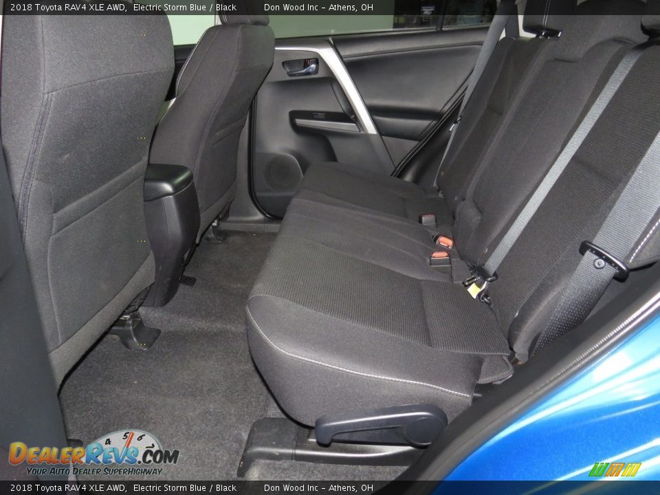 2018 Toyota RAV4 XLE AWD Electric Storm Blue / Black Photo #18