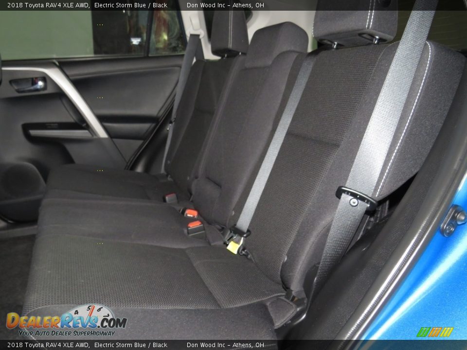 2018 Toyota RAV4 XLE AWD Electric Storm Blue / Black Photo #19