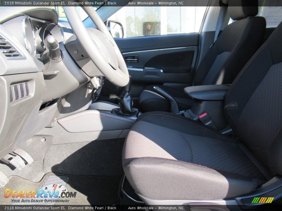 2018 Mitsubishi Outlander Sport ES Diamond White Pearl / Black Photo #10