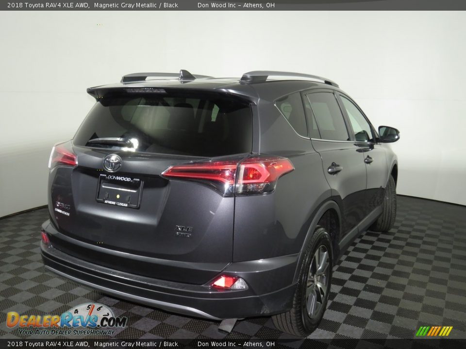 2018 Toyota RAV4 XLE AWD Magnetic Gray Metallic / Black Photo #8